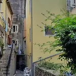 Lucija *