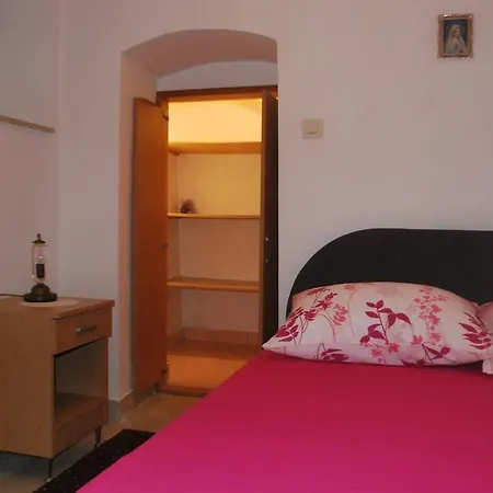 Lucija Apartment
