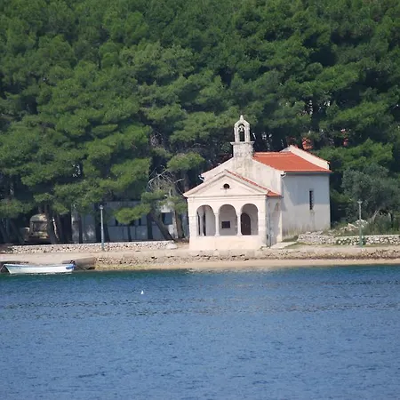 Lucija *