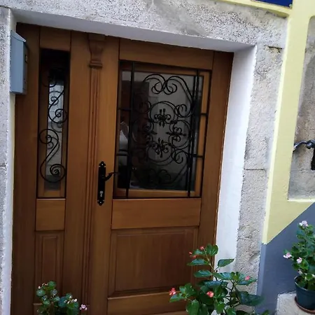 Lucija *